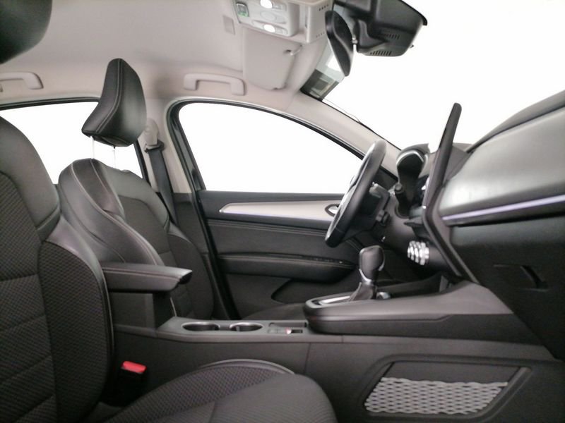 https://cdn-dk.caraffinity.it/dealer/datafiles/vehicle/images/800/1309/PoyoK6D1XGFVwCSa.jpeg