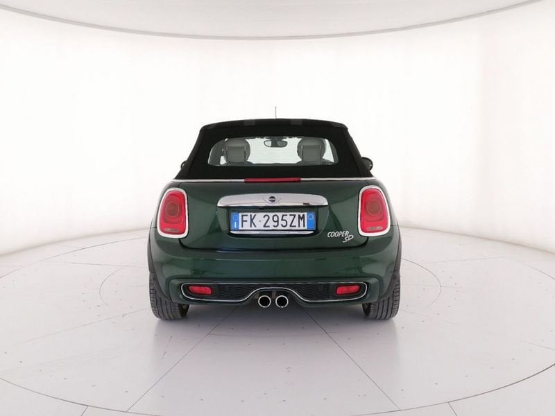 https://cdn-dk.caraffinity.it/dealer/datafiles/vehicle/images/800/1309/QJwihLhteSnnJ6fp.jpeg