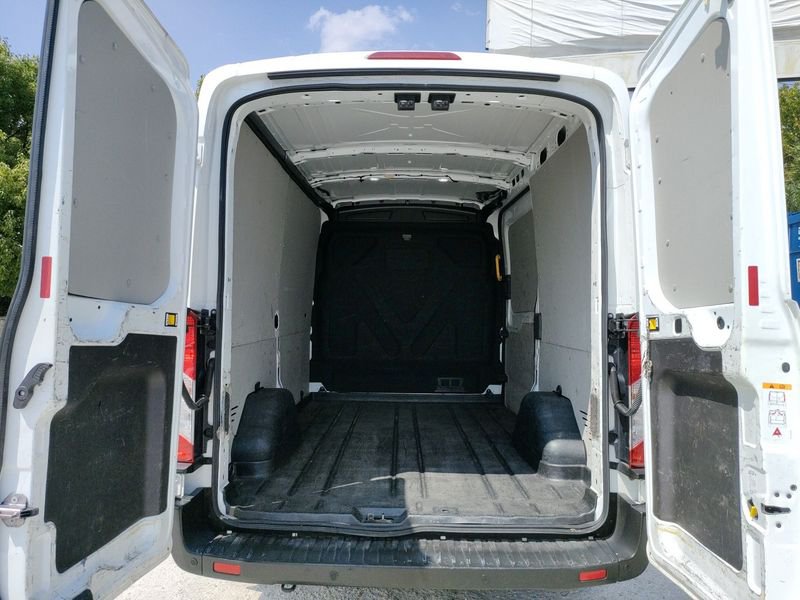 https://cdn-dk.caraffinity.it/dealer/datafiles/vehicle/images/800/1309/TMEW5rxGBSCM68z2.jpeg
