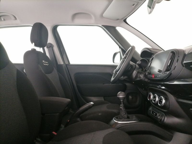 https://cdn-dk.caraffinity.it/dealer/datafiles/vehicle/images/800/1309/TiumV0Qf8t2i2SBB.jpeg