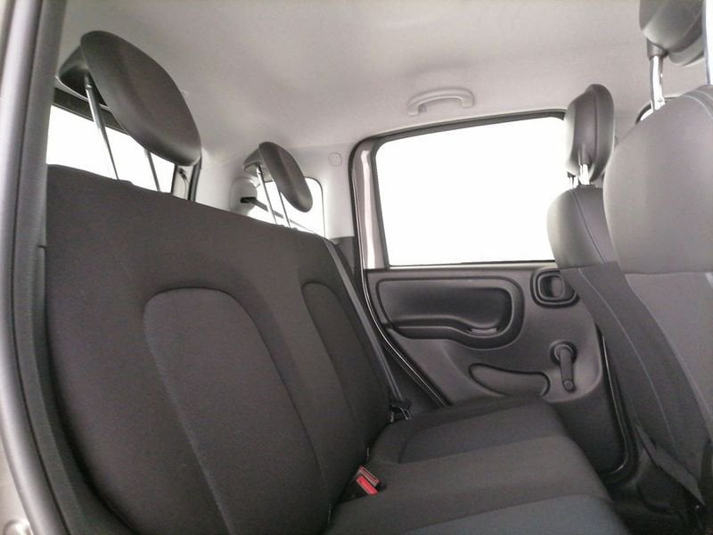 https://cdn-dk.caraffinity.it/dealer/datafiles/vehicle/images/800/1309/TpiSblaBIA8TDdRR.jpeg