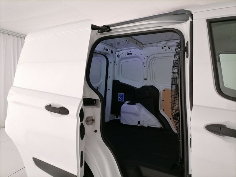 https://cdn-dk.caraffinity.it/dealer/datafiles/vehicle/images/800/1309/UA6INaEdEDhsvg9V.jpeg
