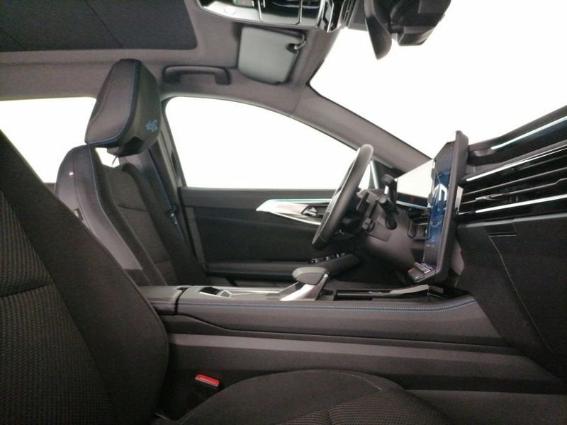https://cdn-dk.caraffinity.it/dealer/datafiles/vehicle/images/800/1309/UgbLSPLbc5Tx59w8.jpeg