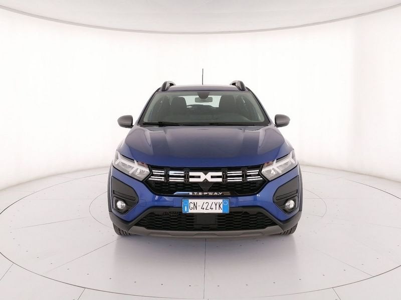https://cdn-dk.caraffinity.it/dealer/datafiles/vehicle/images/800/1309/UlS9jpWoIs4cMLBd.jpeg