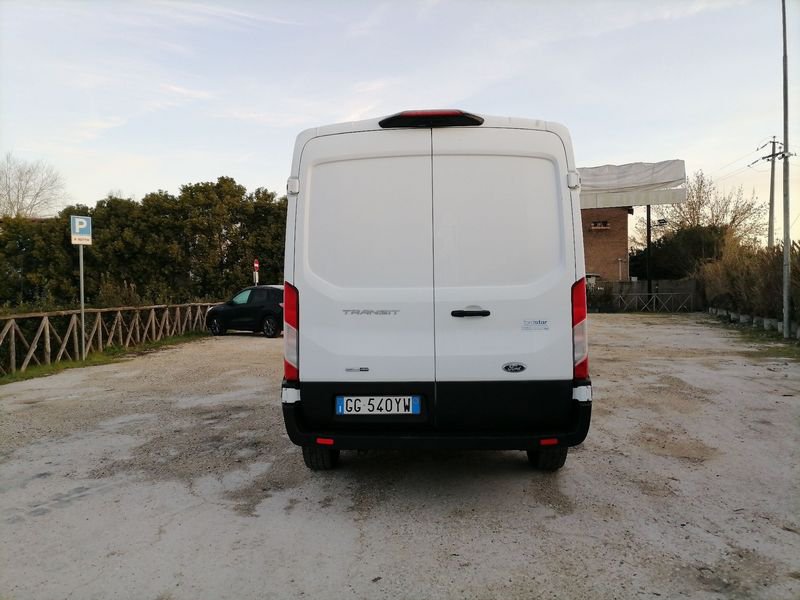 https://cdn-dk.caraffinity.it/dealer/datafiles/vehicle/images/800/1309/WTtuqoHRtYz083UZ.jpeg