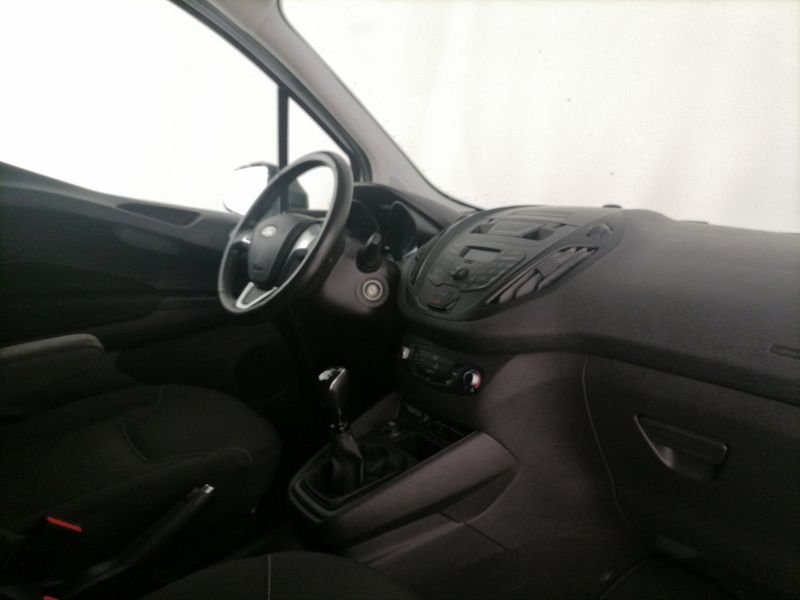 https://cdn-dk.caraffinity.it/dealer/datafiles/vehicle/images/800/1309/WtTM1faOYdjtAsOb.jpeg
