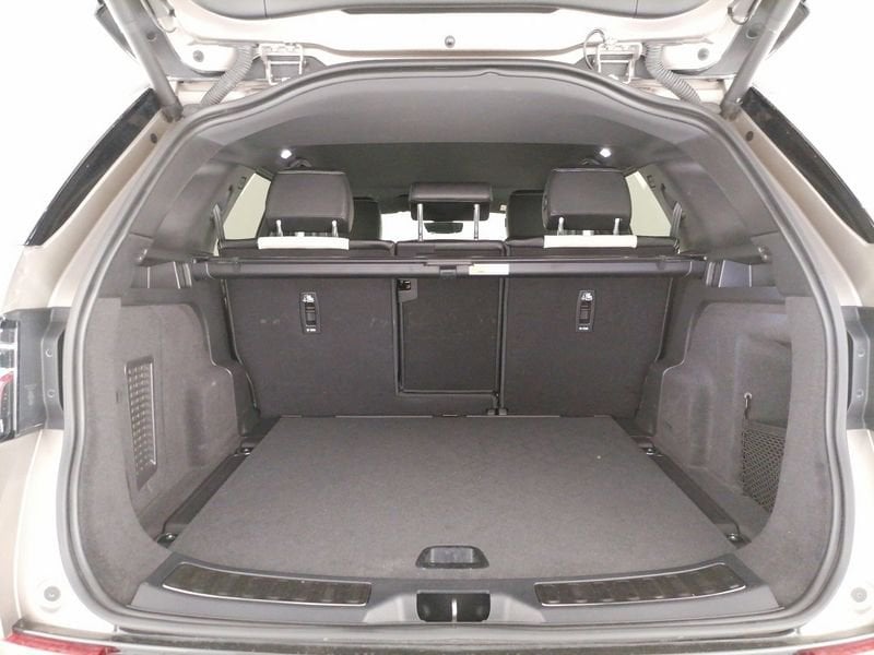 https://cdn-dk.caraffinity.it/dealer/datafiles/vehicle/images/800/1309/Z55OPMnl1FrJye1E.jpg