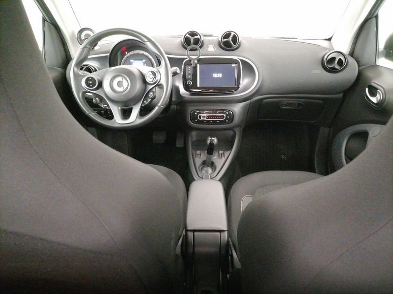 https://cdn-dk.caraffinity.it/dealer/datafiles/vehicle/images/800/1309/Z5pGg7o8ahEIe4JS.jpeg