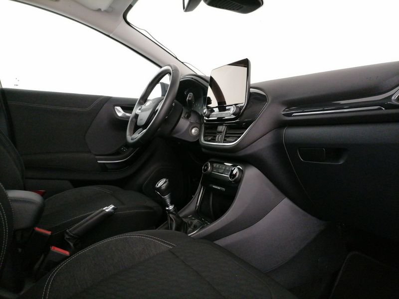 https://cdn-dk.caraffinity.it/dealer/datafiles/vehicle/images/800/1309/aBgElERmoJYTPxze.jpeg
