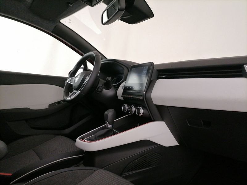 https://cdn-dk.caraffinity.it/dealer/datafiles/vehicle/images/800/1309/bmCgOe3Mh33wiMdP.jpeg