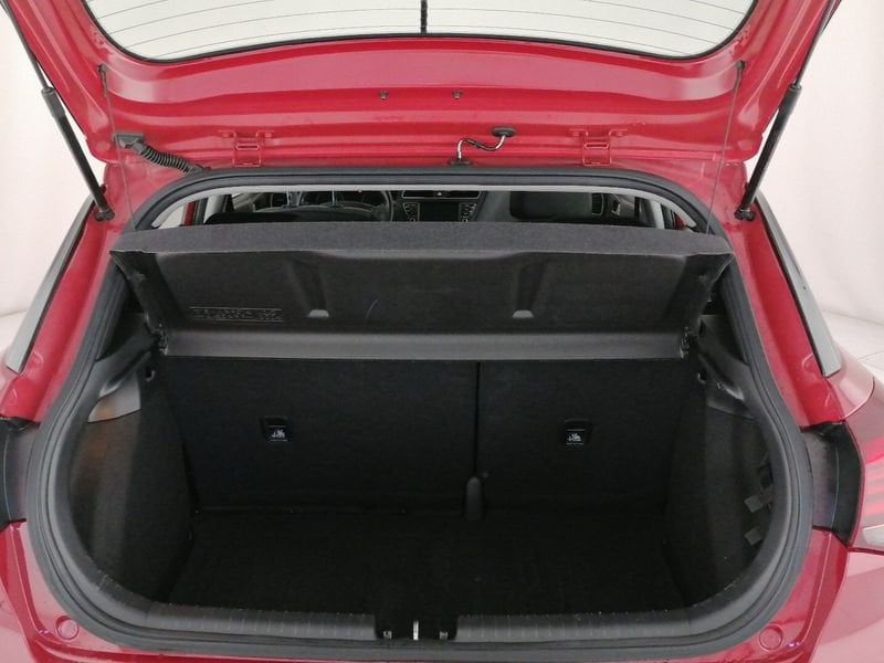 https://cdn-dk.caraffinity.it/dealer/datafiles/vehicle/images/800/1309/c4Aegt5kMxMrvtTn.jpeg