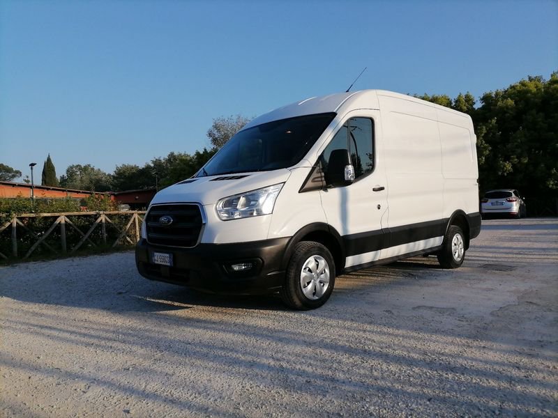 https://cdn-dk.caraffinity.it/dealer/datafiles/vehicle/images/800/1309/cqGvVepxyVbwvoDN.jpeg?format=jpeg&gva=20251013
