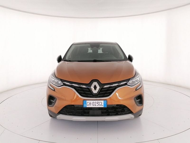 https://cdn-dk.caraffinity.it/dealer/datafiles/vehicle/images/800/1309/cuUlg6GuHSYdr5aY.jpeg