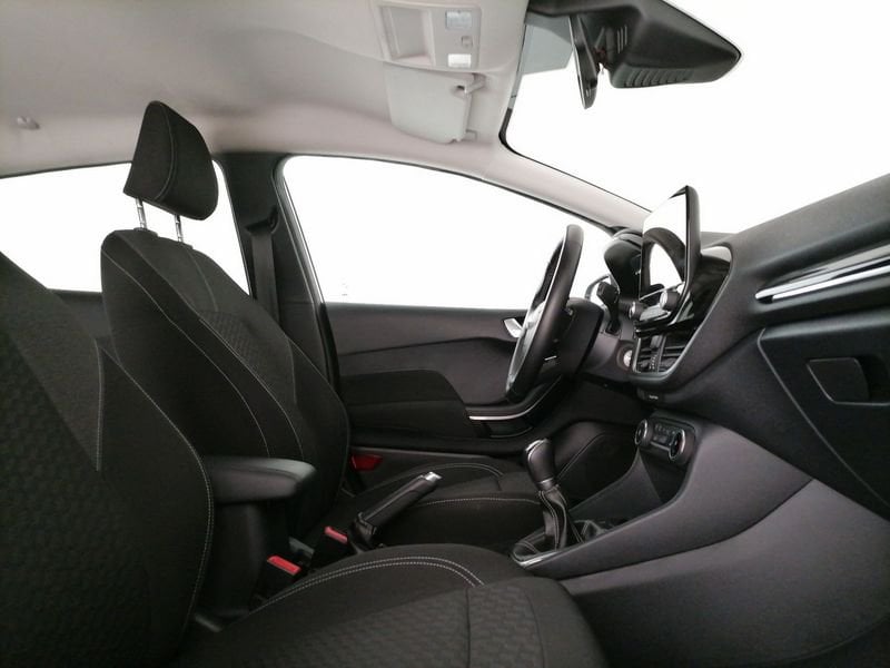 https://cdn-dk.caraffinity.it/dealer/datafiles/vehicle/images/800/1309/doCaNStv6AdOfh0u.jpeg
