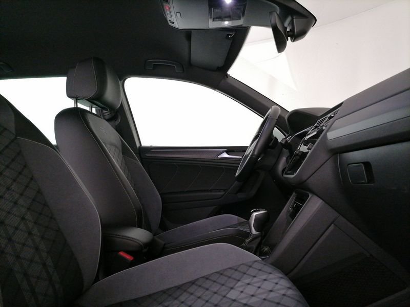 https://cdn-dk.caraffinity.it/dealer/datafiles/vehicle/images/800/1309/fB4UTbW6DipYaLt5.jpeg