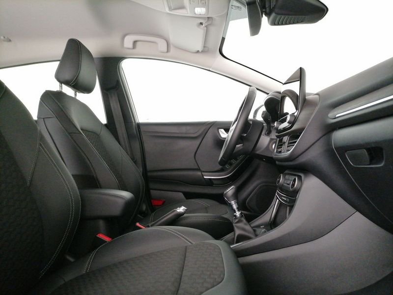 https://cdn-dk.caraffinity.it/dealer/datafiles/vehicle/images/800/1309/gY8eACfLWhGj90Vn.jpeg