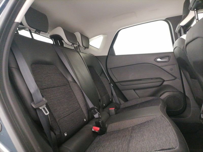 https://cdn-dk.caraffinity.it/dealer/datafiles/vehicle/images/800/1309/jfYVi9zclsHylBk7.jpeg