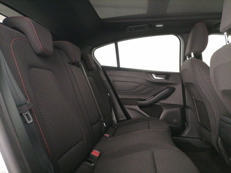 https://cdn-dk.caraffinity.it/dealer/datafiles/vehicle/images/800/1309/krl112X3tsq51wOu.jpeg