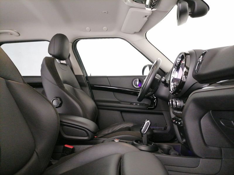 https://cdn-dk.caraffinity.it/dealer/datafiles/vehicle/images/800/1309/lLSVVuqE8P02rzsh.jpeg