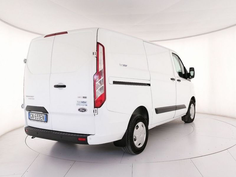 https://cdn-dk.caraffinity.it/dealer/datafiles/vehicle/images/800/1309/lbKYthoFhOvSjNQe.jpeg
