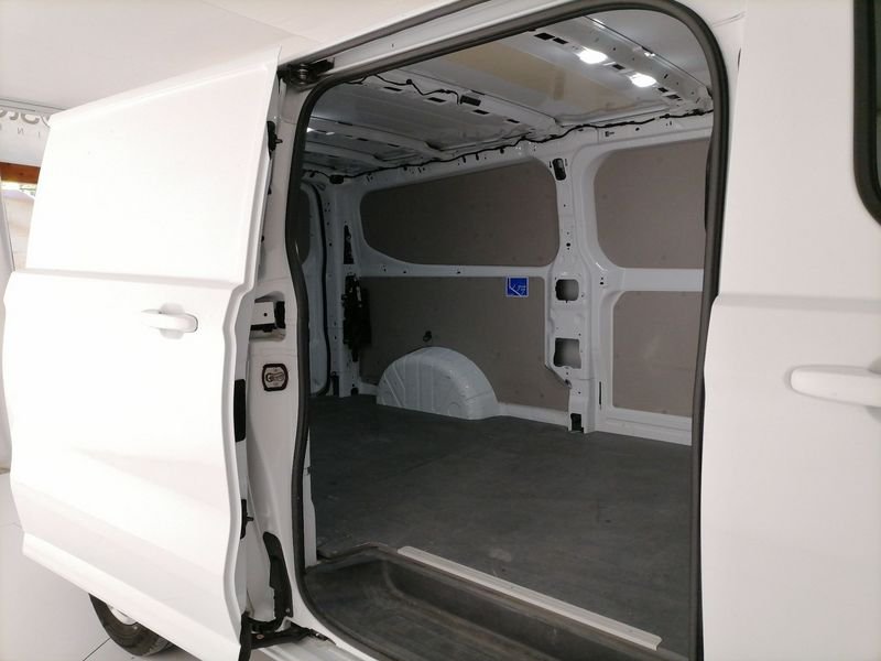https://cdn-dk.caraffinity.it/dealer/datafiles/vehicle/images/800/1309/lsoqtVE4KOZVTuSp.jpeg