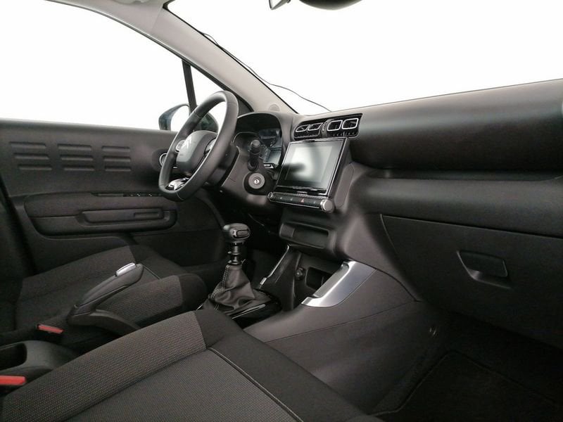 https://cdn-dk.caraffinity.it/dealer/datafiles/vehicle/images/800/1309/n69bO4E3muRm8qZi.jpeg