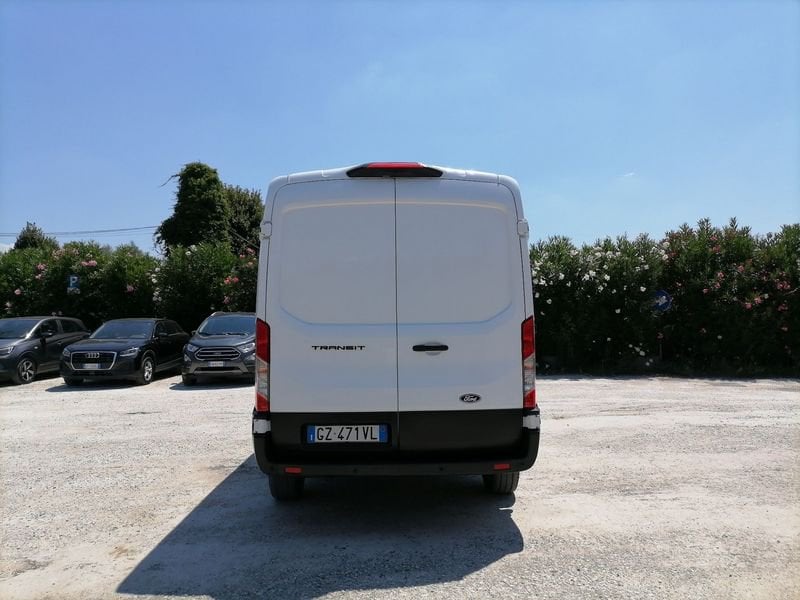 https://cdn-dk.caraffinity.it/dealer/datafiles/vehicle/images/800/1309/nEb5oNr8vfQgkTwR.jpeg