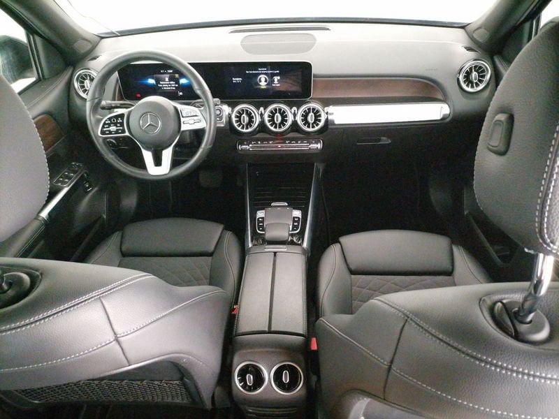 https://cdn-dk.caraffinity.it/dealer/datafiles/vehicle/images/800/1309/nj6PZ7OOu5xG8gs0.jpeg