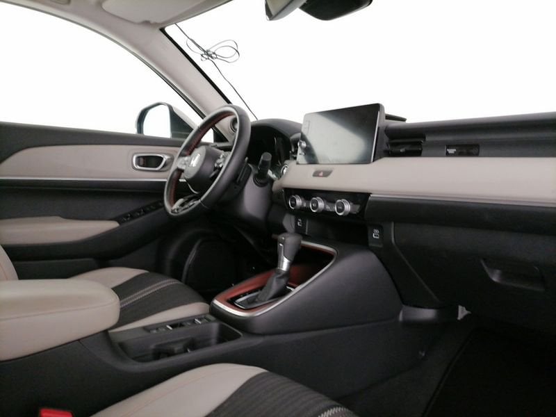 https://cdn-dk.caraffinity.it/dealer/datafiles/vehicle/images/800/1309/o97qUDw4HJ2r2pof.jpeg