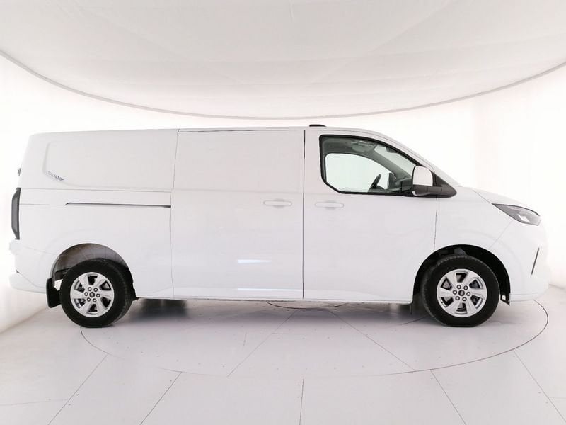 https://cdn-dk.caraffinity.it/dealer/datafiles/vehicle/images/800/1309/oEeWv0wFIa9C83yM.jpeg