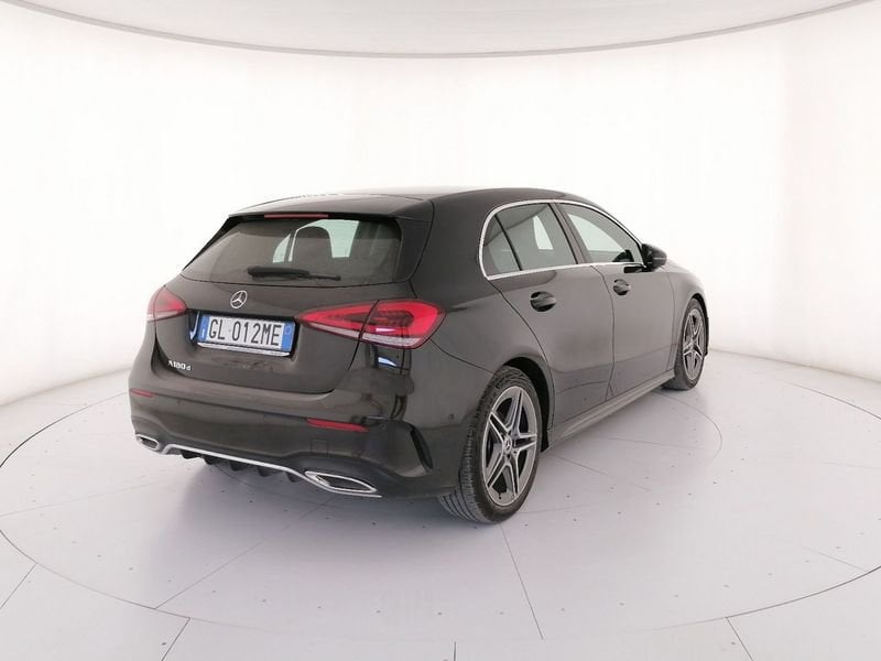 https://cdn-dk.caraffinity.it/dealer/datafiles/vehicle/images/800/1309/ohKovqePxXKwu4kn.jpeg