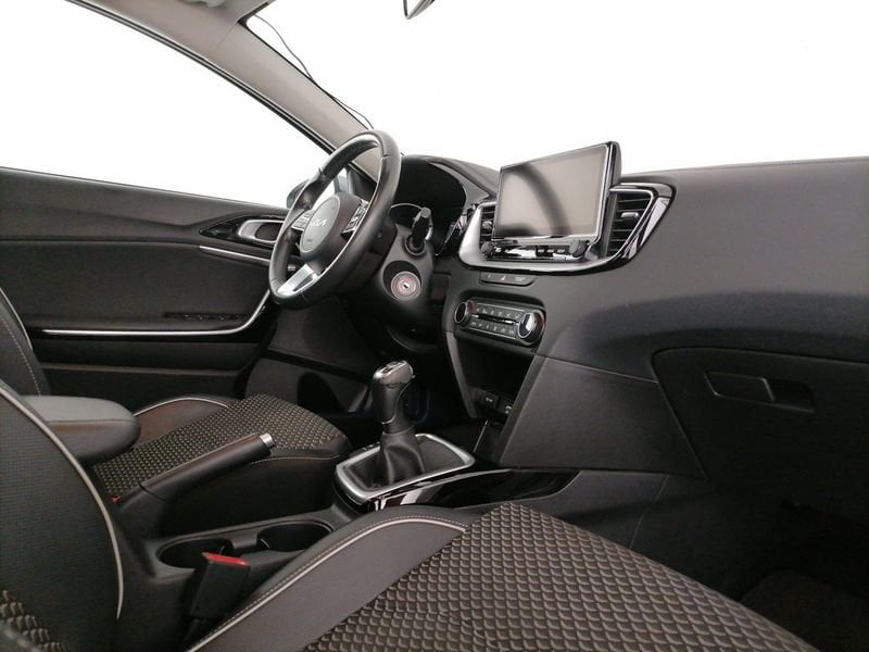 https://cdn-dk.caraffinity.it/dealer/datafiles/vehicle/images/800/1309/poBTlDx1OhwrRPSo.jpeg