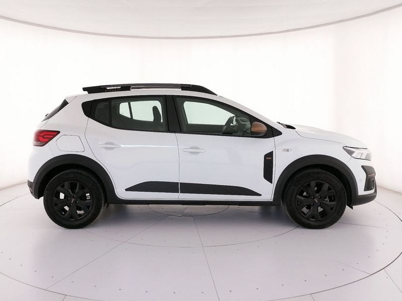 https://cdn-dk.caraffinity.it/dealer/datafiles/vehicle/images/800/1309/pz3pKArfZE3AACd7.jpeg