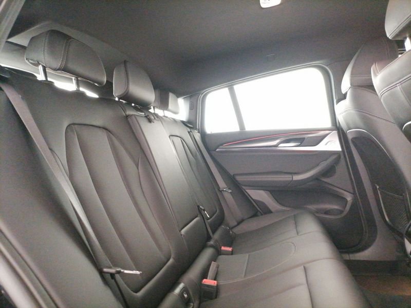https://cdn-dk.caraffinity.it/dealer/datafiles/vehicle/images/800/1309/rForqBOYlZVdzrjp.jpeg