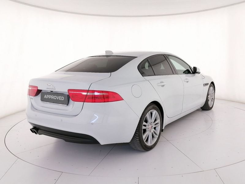 https://cdn-dk.caraffinity.it/dealer/datafiles/vehicle/images/800/1309/rFyN7RvfOwJYqiIZ.jpeg