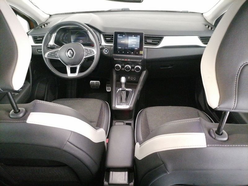 https://cdn-dk.caraffinity.it/dealer/datafiles/vehicle/images/800/1309/tlkVBkT4hRkAooJ9.jpeg