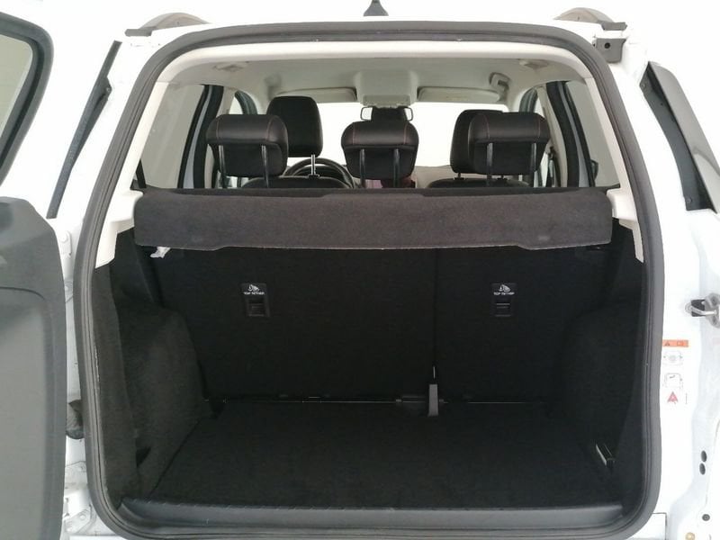 https://cdn-dk.caraffinity.it/dealer/datafiles/vehicle/images/800/1309/uWhIrt3CvgckFd1M.jpeg