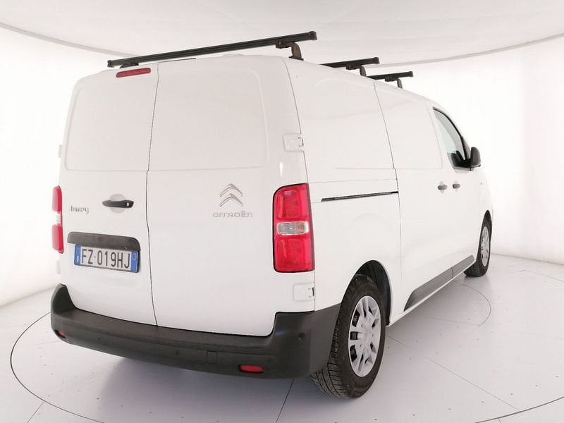 https://cdn-dk.caraffinity.it/dealer/datafiles/vehicle/images/800/1309/vLmxp1jQPjkKELMq.jpeg