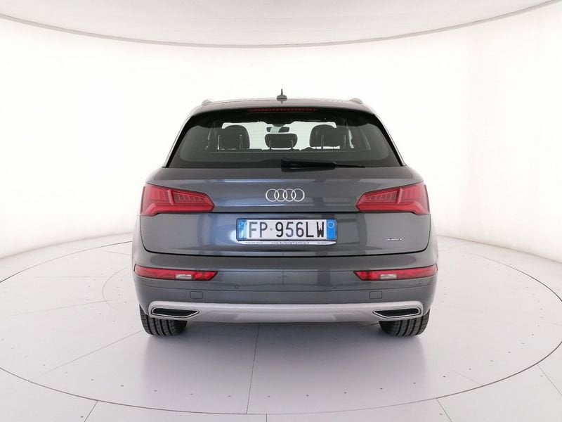 https://cdn-dk.caraffinity.it/dealer/datafiles/vehicle/images/800/1309/vc8PR14HVQTYTMGK.jpeg