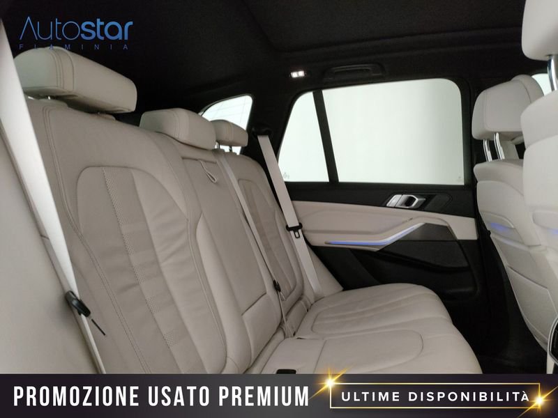 https://cdn-dk.caraffinity.it/dealer/datafiles/vehicle/images/800/1309/w7nk22dg6B1dZo9c.jpeg