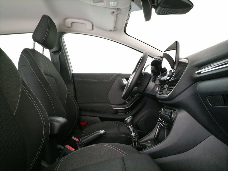 https://cdn-dk.caraffinity.it/dealer/datafiles/vehicle/images/800/1309/xVC2NOhMoUzh5Nmx.jpeg