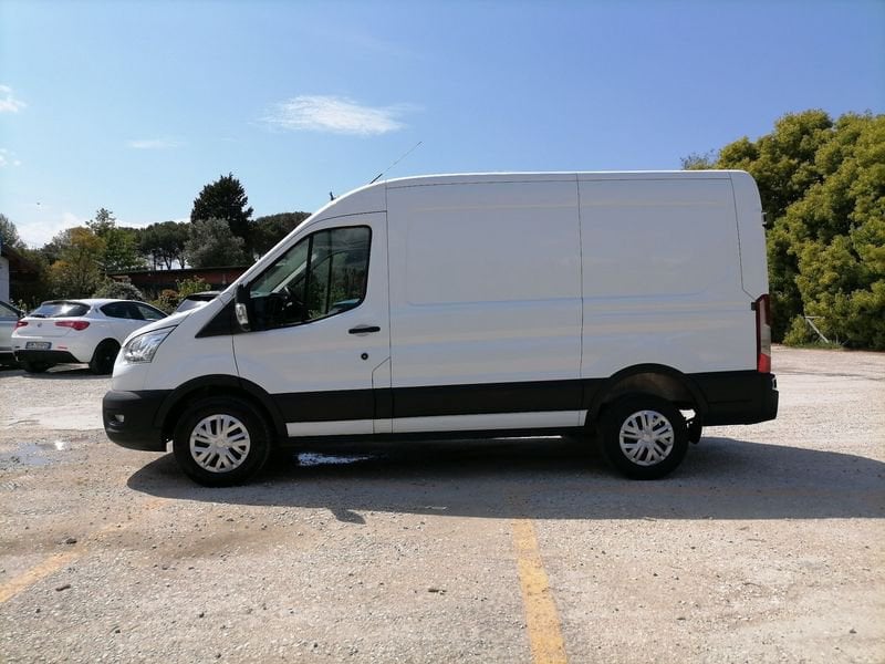 https://cdn-dk.caraffinity.it/dealer/datafiles/vehicle/images/800/1309/yUSs2zx9KI6IQ5aI.jpeg