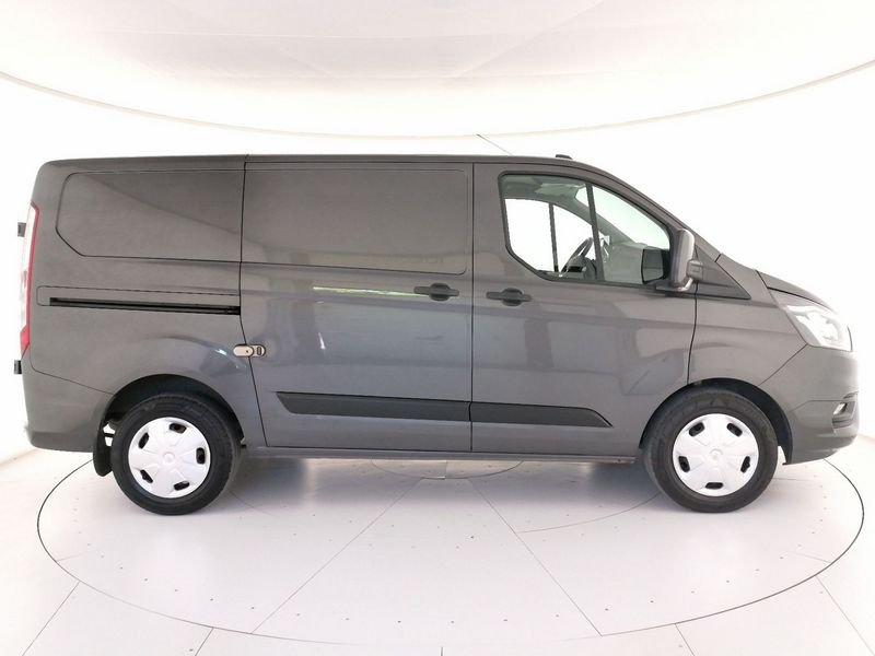 https://cdn-dk.caraffinity.it/dealer/datafiles/vehicle/images/800/1309/z3PWzTUksL2MNStw.jpeg