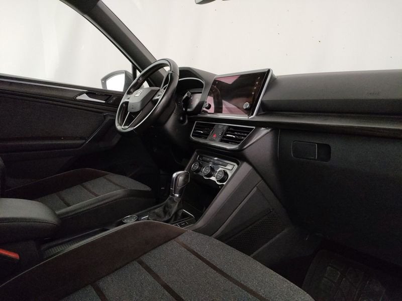 https://cdn-dk.caraffinity.it/dealer/datafiles/vehicle/images/800/1309/zFZsMpaciCeI4sfF.jpeg