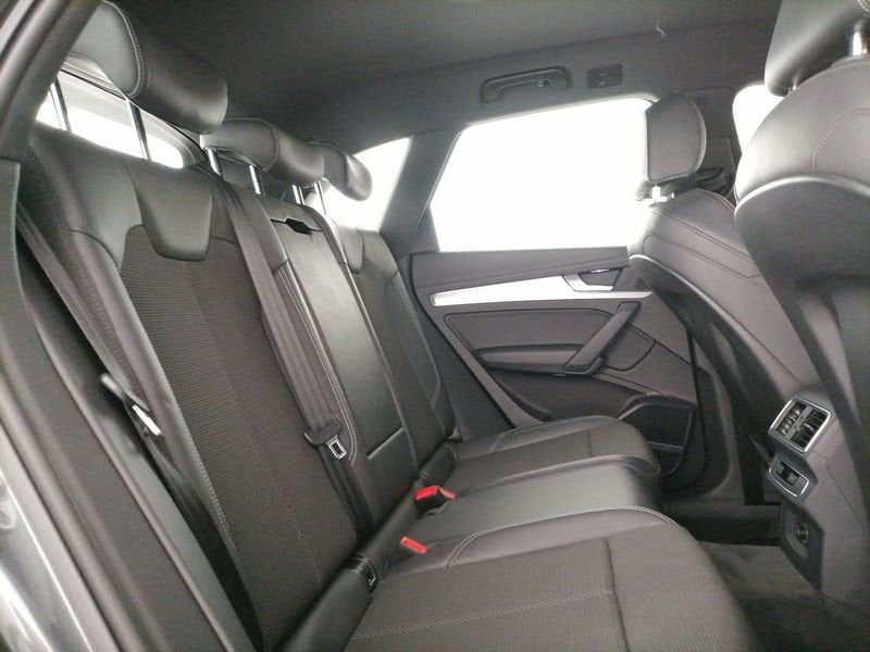 https://cdn-dk.caraffinity.it/dealer/datafiles/vehicle/images/800/1309/zuuV2rtcSUR8RF9j.jpeg