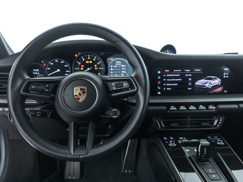https://cdn-dk.caraffinity.it/dealer/datafiles/vehicle/images/800/1334/58qCmHTIYYeMrYIB.jpeg?opacity=0&size=100&position=BOTTOM_CENTER&border=0&watermark=%2Fdealer%2Fdatafiles%2Fvehicle%2Fimages%2Fwatermark%2F1334%2F0cdce9f1-3b9c-4b85-88e2-fd43543cd032.png
