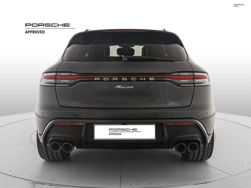https://cdn-dk.caraffinity.it/dealer/datafiles/vehicle/images/800/1334/CBq8GYmJKcIe1fH2.jpeg?opacity=0&size=100&position=BOTTOM_CENTER&border=0&watermark=%2Fdealer%2Fdatafiles%2Fvehicle%2Fimages%2Fwatermark%2F1334%2F0cdce9f1-3b9c-4b85-88e2-fd43543cd032.png