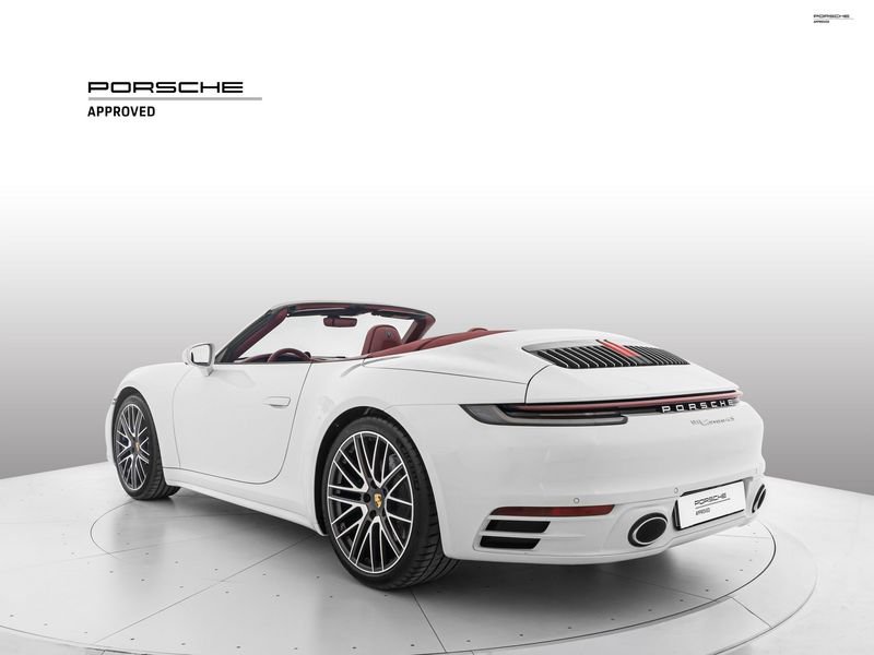 https://cdn-dk.caraffinity.it/dealer/datafiles/vehicle/images/800/1334/RWAXNRlPpLrwUSH1.jpeg?opacity=0&size=100&position=BOTTOM_CENTER&border=0&watermark=%2Fdealer%2Fdatafiles%2Fvehicle%2Fimages%2Fwatermark%2F1334%2F0cdce9f1-3b9c-4b85-88e2-fd43543cd032.png