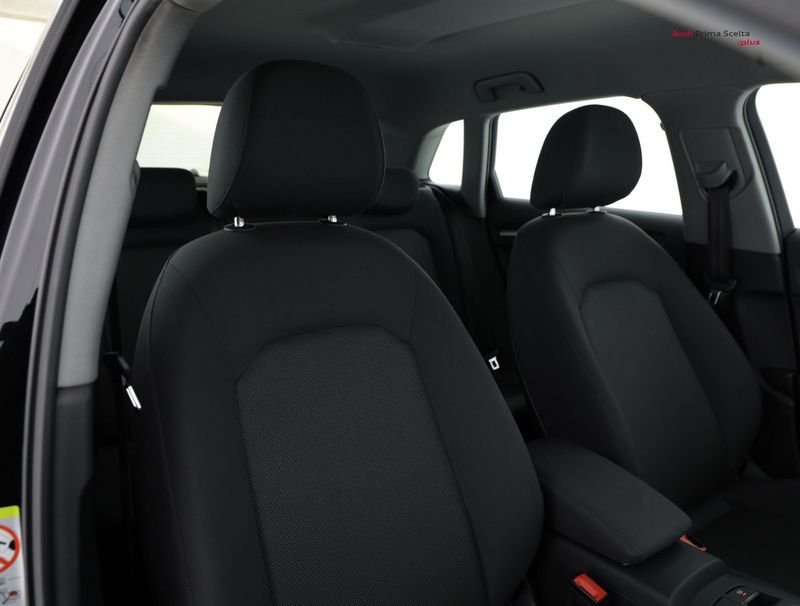 https://cdn-dk.caraffinity.it/dealer/datafiles/vehicle/images/800/1334/arEeR0tzL37xjXuk.jpeg?opacity=0&size=100&position=BOTTOM_CENTER&border=0&watermark=%2Fdealer%2Fdatafiles%2Fvehicle%2Fimages%2Fwatermark%2F1334%2F0cdce9f1-3b9c-4b85-88e2-fd43543cd032.png