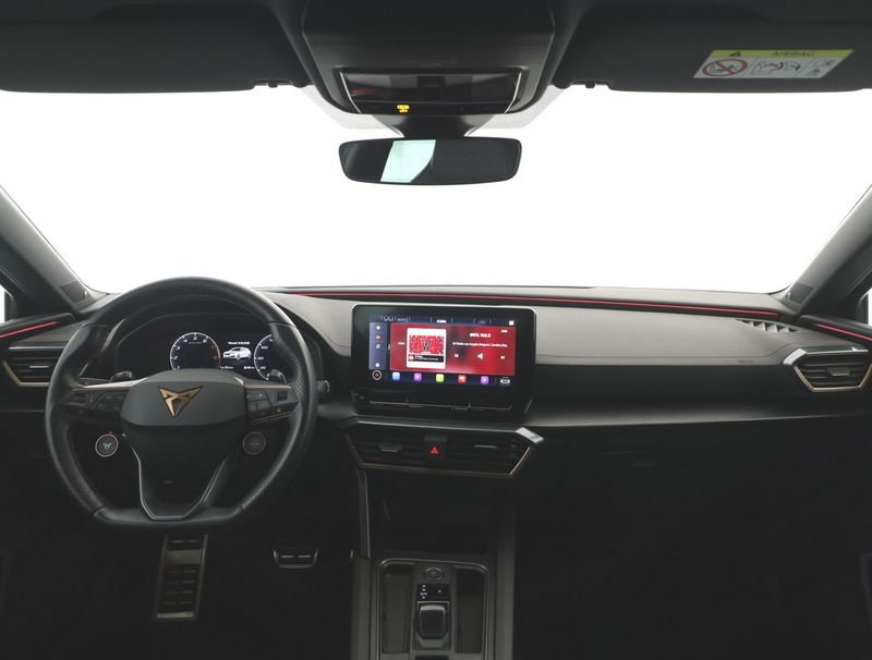 https://cdn-dk.caraffinity.it/dealer/datafiles/vehicle/images/800/1334/he5iuCgISYCyqtwz.jpeg?opacity=0&size=100&position=BOTTOM_CENTER&border=0&watermark=%2Fdealer%2Fdatafiles%2Fvehicle%2Fimages%2Fwatermark%2F1334%2F0cdce9f1-3b9c-4b85-88e2-fd43543cd032.png